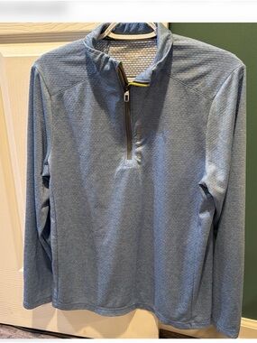 Vineyard Vines Light Blue Men's Quarter-Zip Pullover